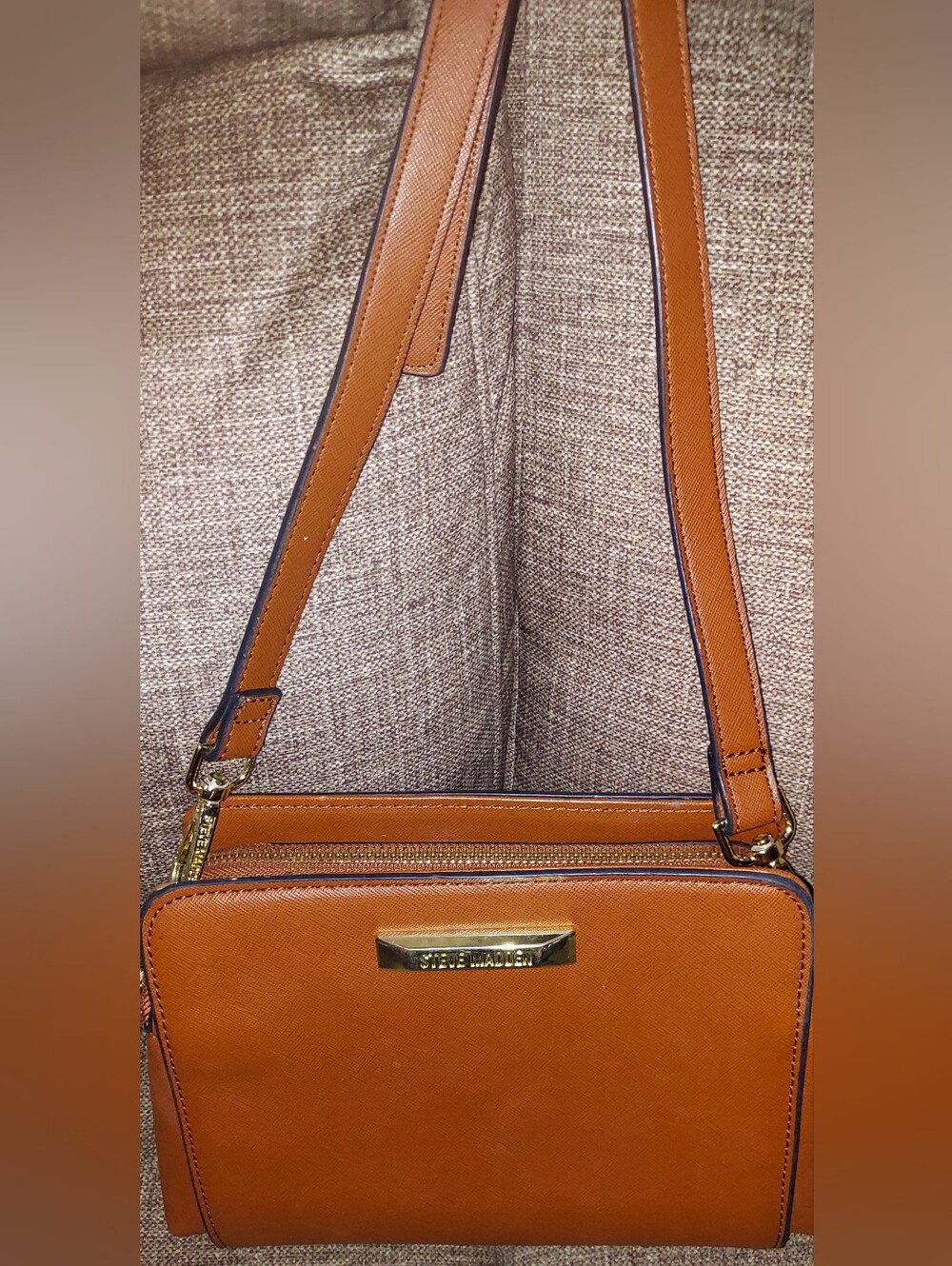 Steve Madden Tan Crossbody Bag with Gold Accents
